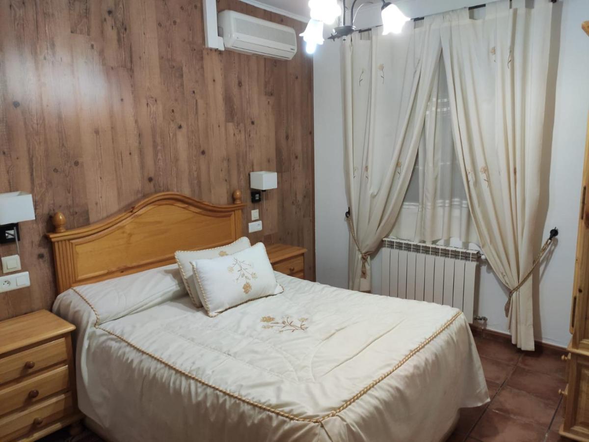 Casa Rural Iris Villanueva De Los Infantes Exteriör bild