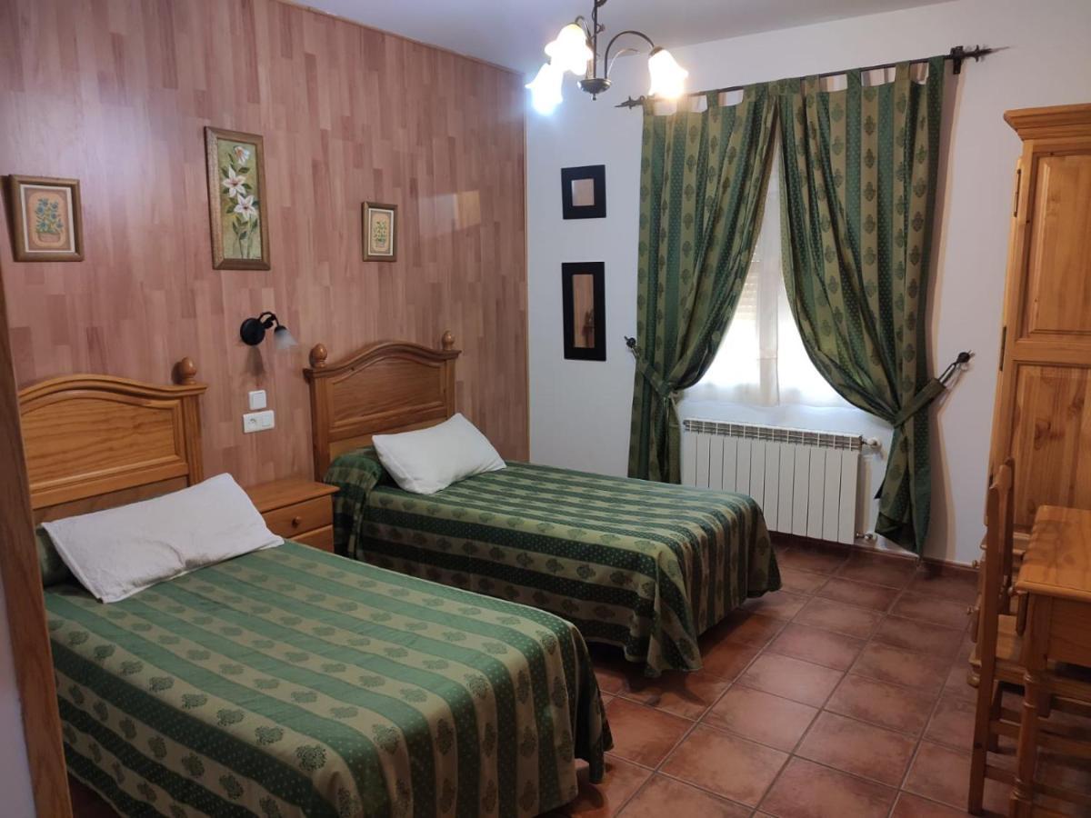 Casa Rural Iris Villanueva De Los Infantes Exteriör bild