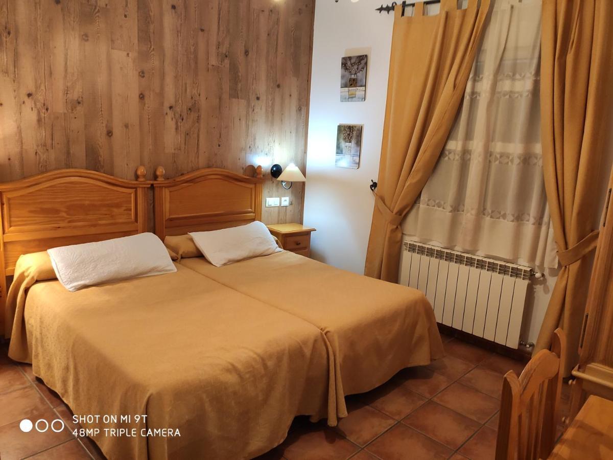 Casa Rural Iris Villanueva De Los Infantes Exteriör bild